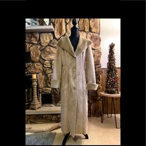 Calvin Klein Long Luxurious Coat